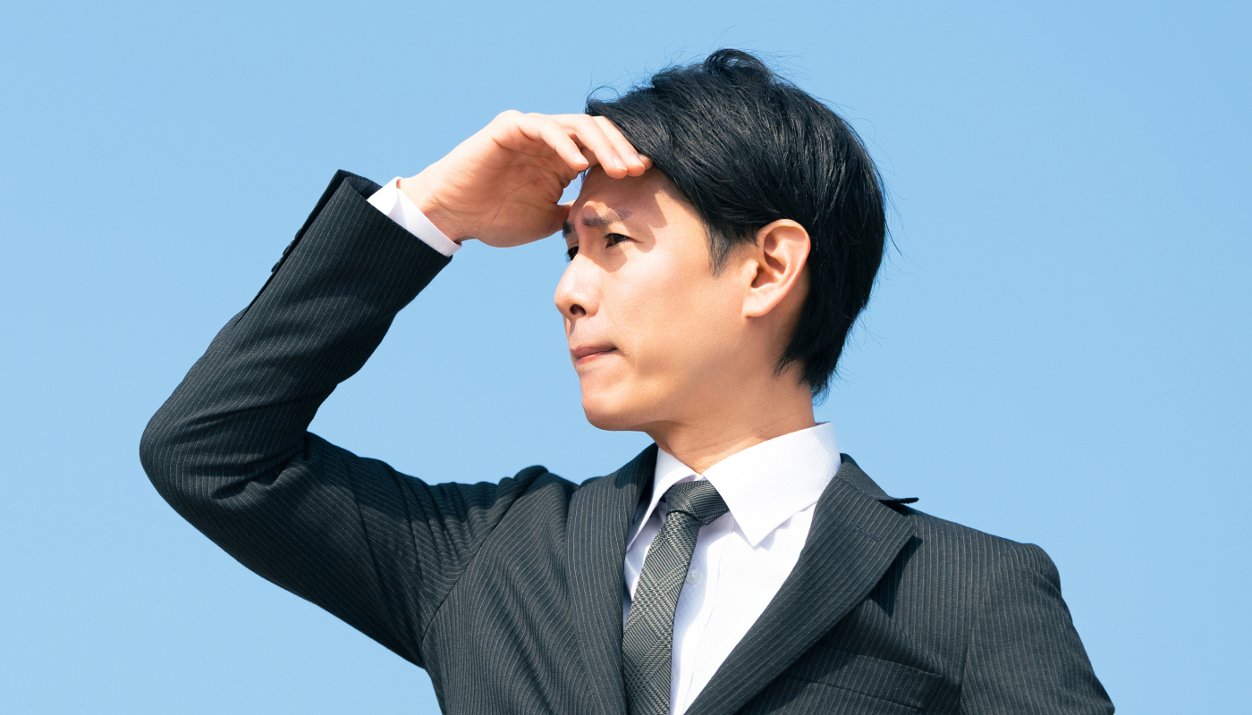 「目がぼやける・かすむ」は“目の夏バテ”のサイン?医師監修のチェックシートで対策