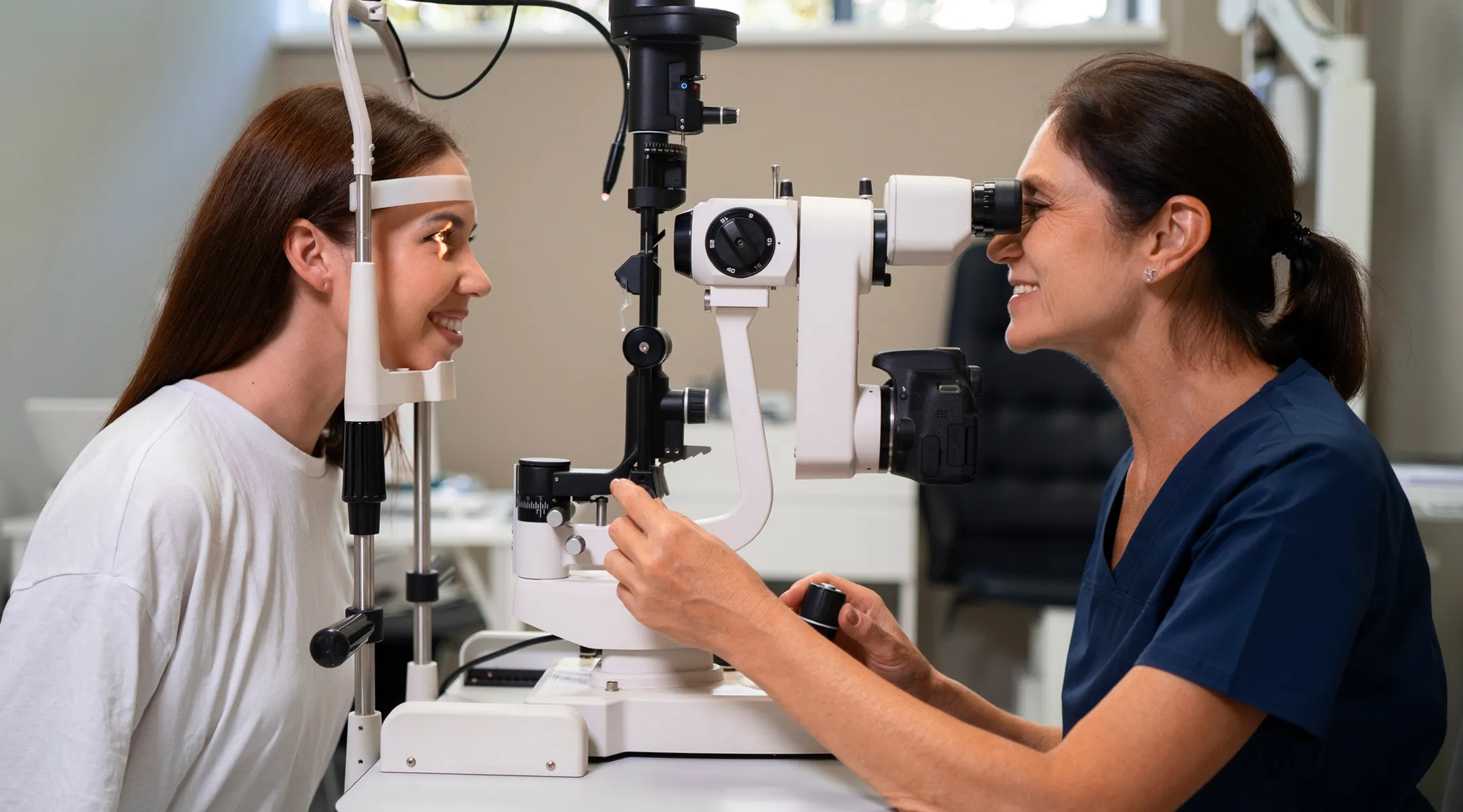 articles/pages/th-003.what-are-the-treatment-options-for-presbyopia.options.3.alt