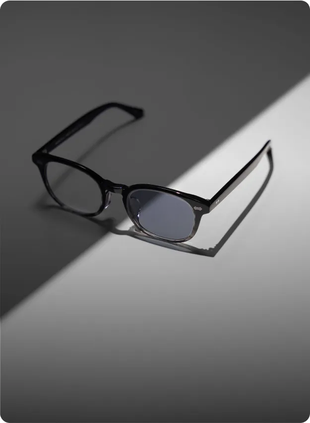 調光・可視光調光レンズ