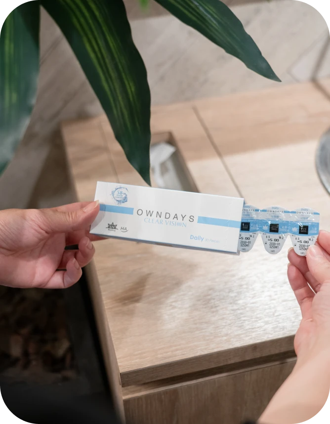 Contact lens concept 4