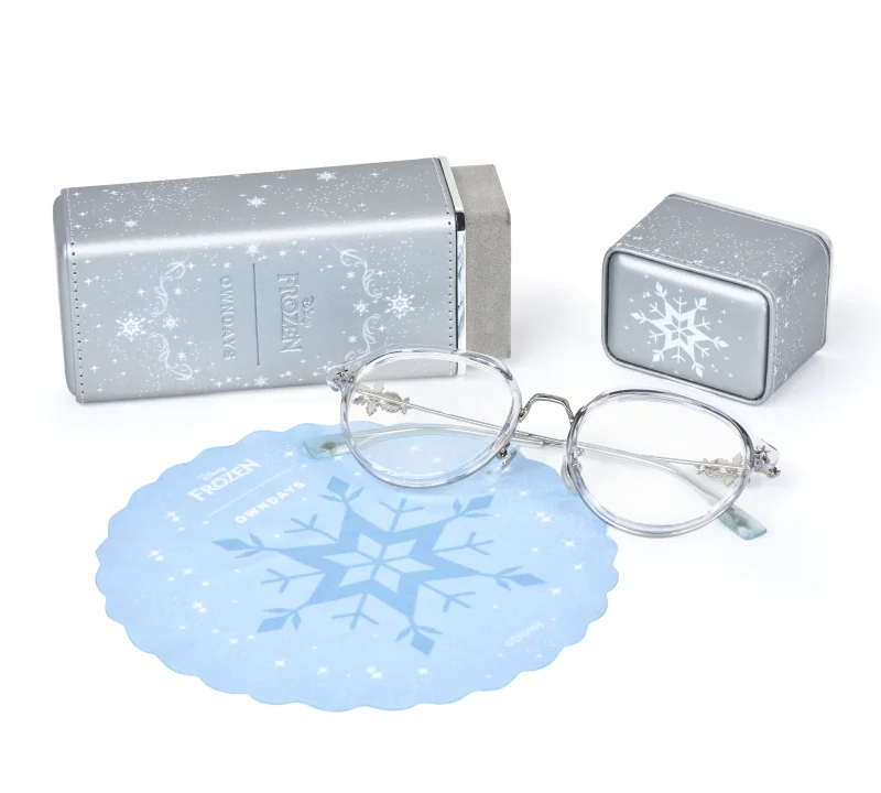 Original case & cleaning cloth set