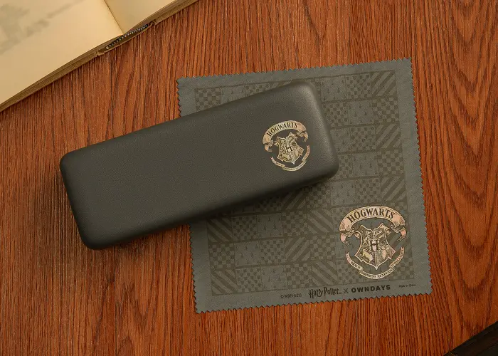 Wizard’s Eyewear Case & Cloth