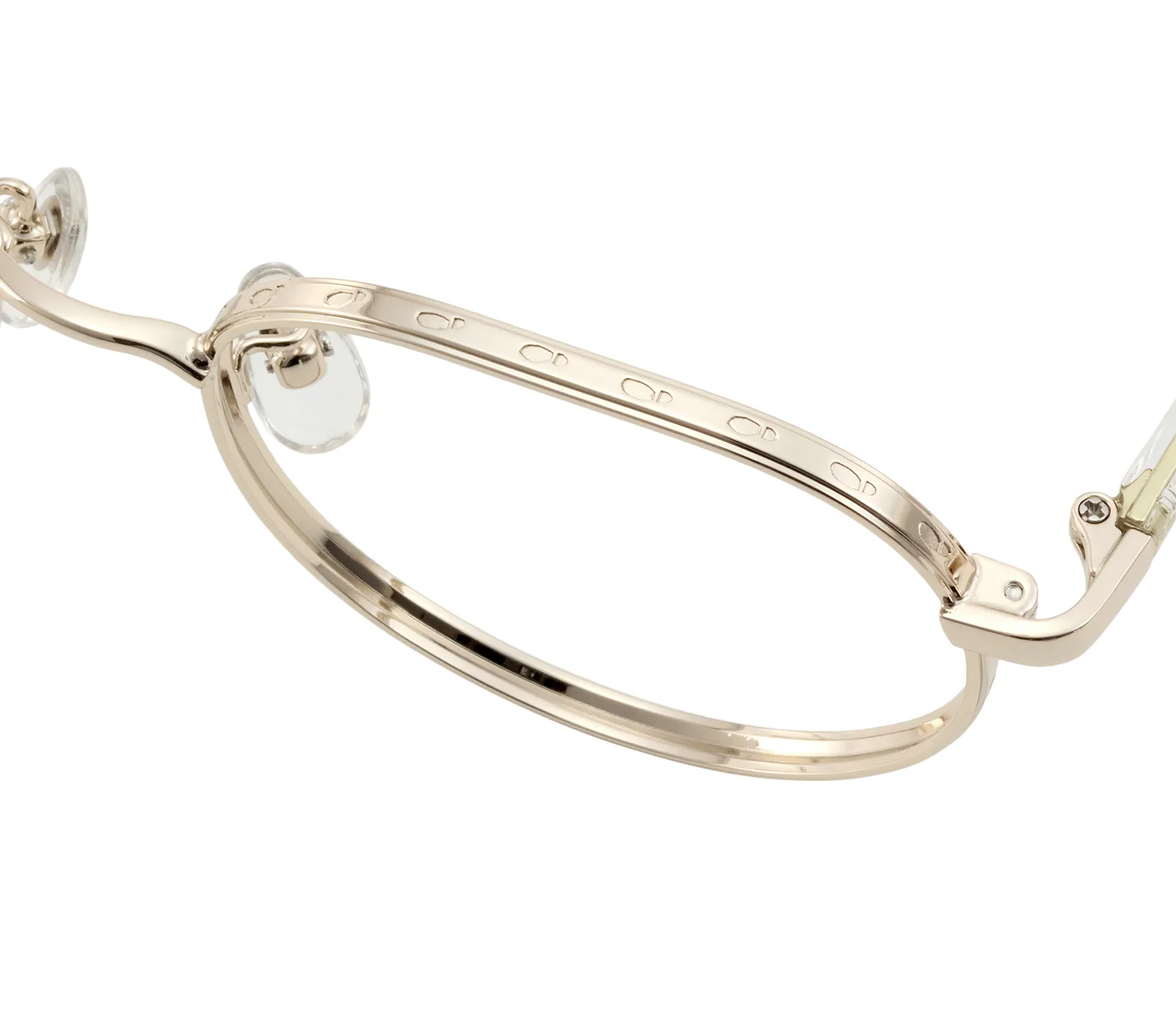 フロントの縁に足跡の彫金