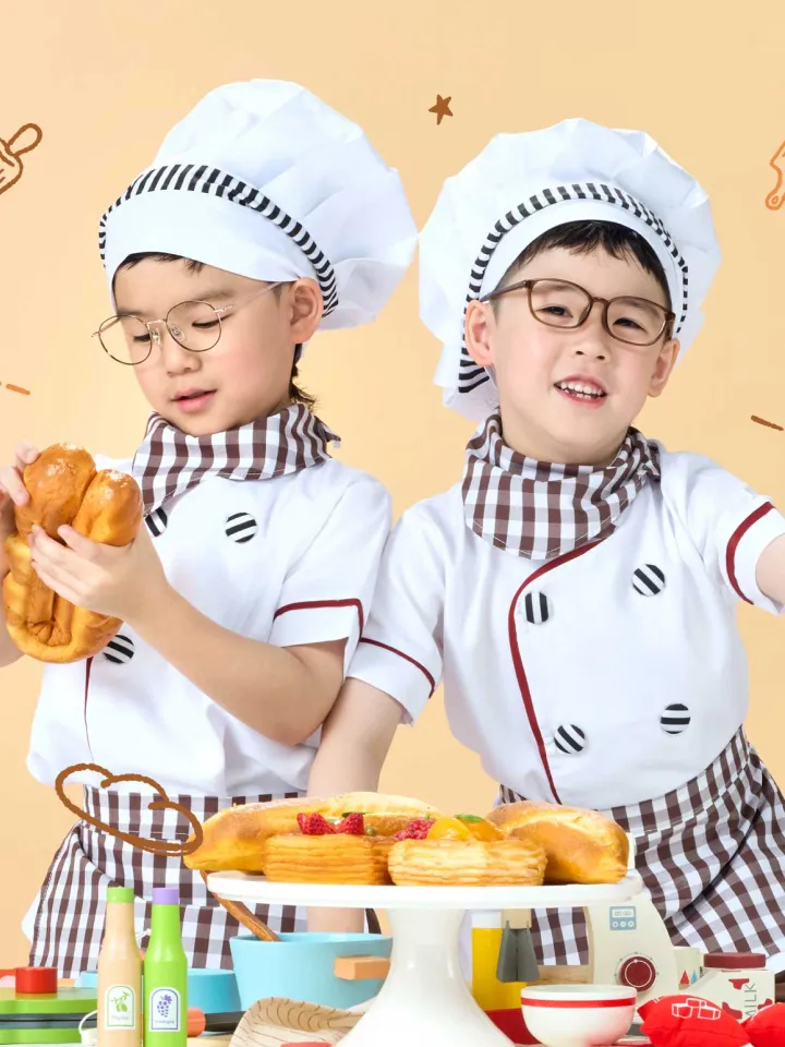 junni with Thee & Phee