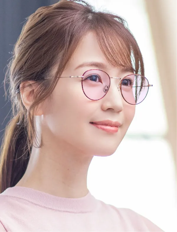 Model wearing photo