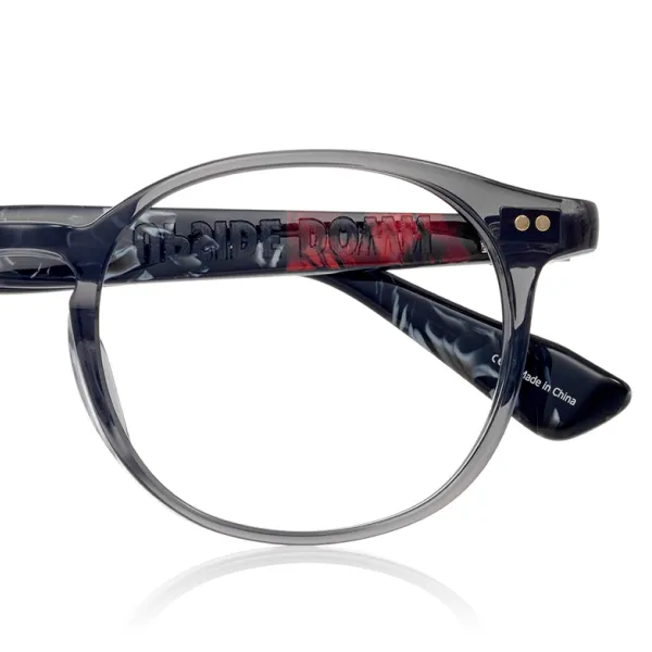 テンプルの内側に裏側の世界観を表現したパターン