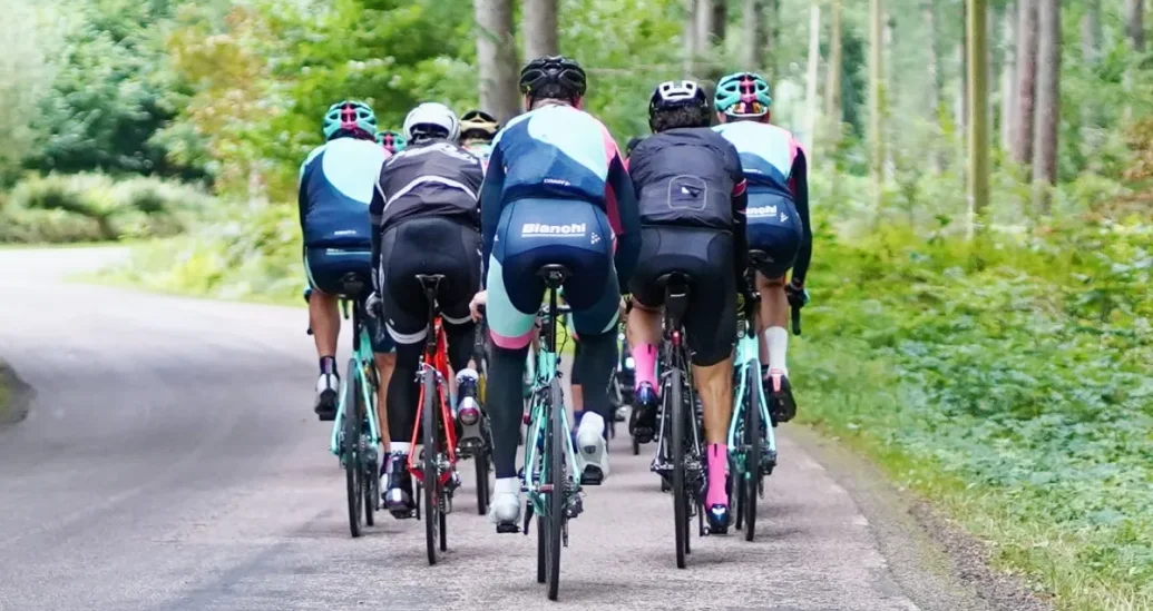 スポーツ用サングラス