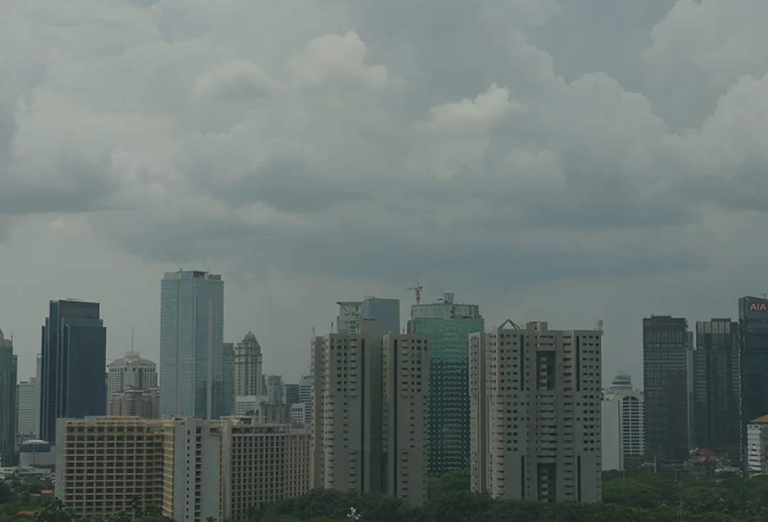 Graphite Green cloudy