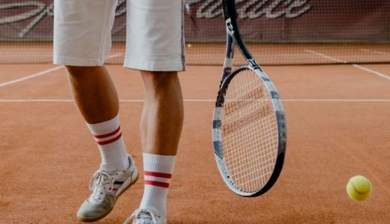 TENNIS