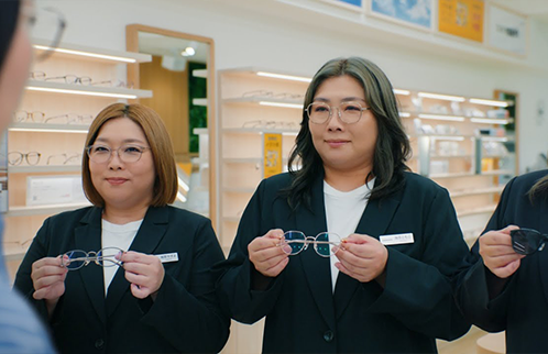 やすとも「みんなメガネ割」篇