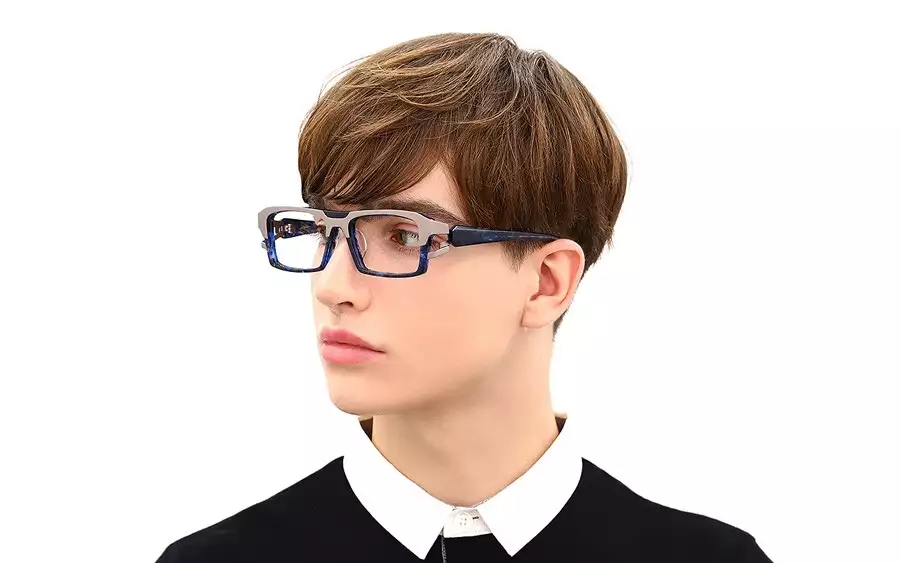 Eyeglasses BUTTERFLY EFFECT BE2021J-1A  ブラック 