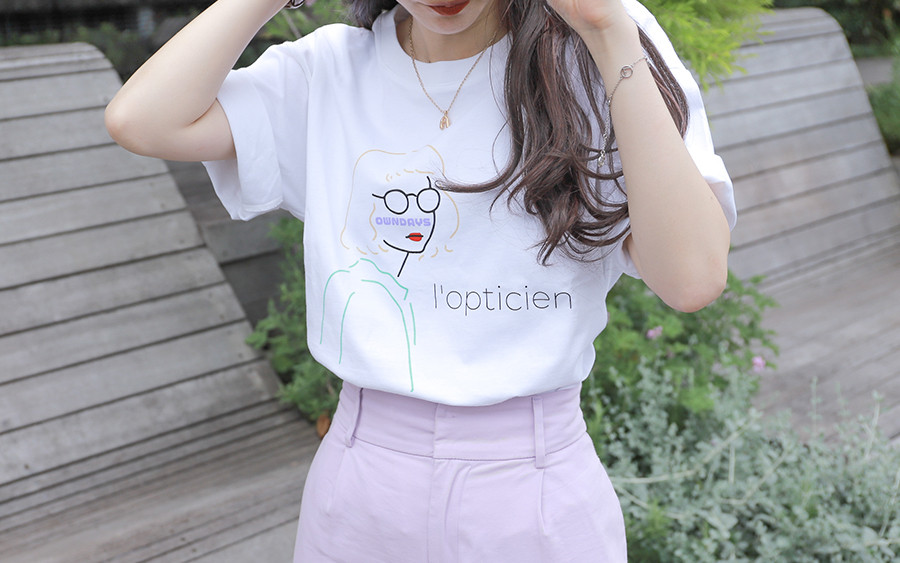 Oversized-pullover-design-T-shirt
