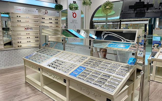 埼玉県 ららぽーと新三郷店
