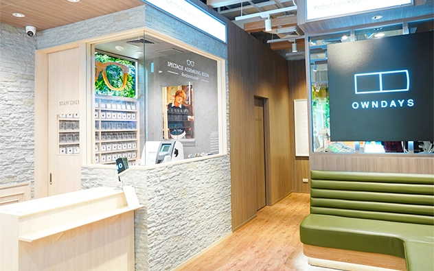 素叻他尼 Central Samui店